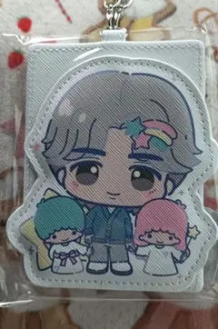 seventeen エスクプス　パスケース　サンリオ