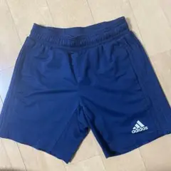 adidas ネイビー ハーフパンツ J130