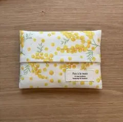488. ポケットティッシュケース　ミモザ柄生成り　ハンドメイド