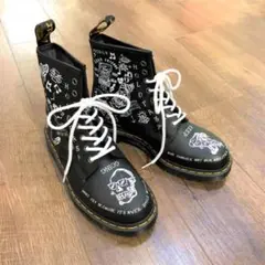 【値下げOK】Dr.Martens 16ホール 限定品 シューレース2色付