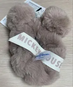 タグ付き！ミッキーマウス ミッキー型もこもこシュシュ 東京ディズニーリゾート限定