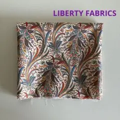 LIBERTY FABRICS リバティプリント　ポプリン生地