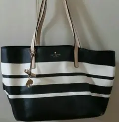 ケイトスペードNew York❣️チャームつき!レザー トートバッグ かばん