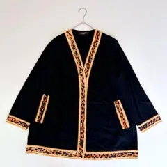 Item thumbnail for item dd99da26-21e5-44a9-a991-d3e36834768b