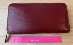 ルイヴィトン エピ 長財布 赤