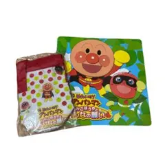 アンパンマン　映画　パンフレット　非売品特典付き　ペットボトルバッグ