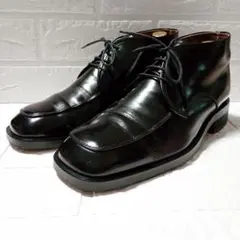 TRUSSARDI チャッカブーツ スクェアトゥ 幅広3E ブラックレザー