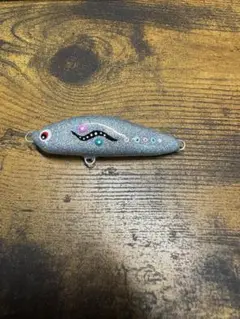 ハンドメイド シンキング リップレスミノー