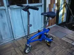 折り畳み自転車 小型自転車 コンパクト チューブレス 8インチ ステップバー付き