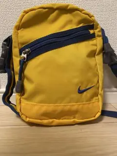 Item thumbnail for item 3f9b9638-43fa-4267-a034-f0e82a0055c3