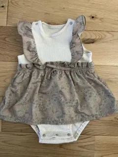 【美品】beams miniフリル付き花柄ワンピース