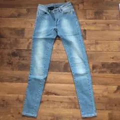 リーバイス スキニーデニム 美品 スキニー