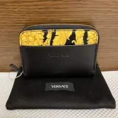 新品　ヴェルサーチ　コインケース　カードケース　小銭入れ
