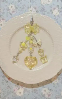 ビーズキーホルダー 黄色