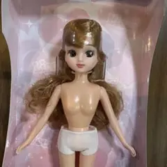 新品　リカちゃん　パーマヘア　着せ替え人形　開封のみ