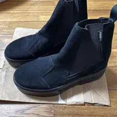 PUMA 厚底 ブーツ スウェード