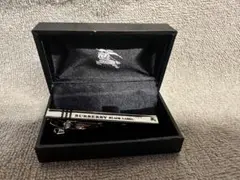 BURBERRY BLACK LABEL ネクタイピン 専用ボックス付き