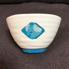 象のイラストの陶器ボウル