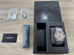 Item thumbnail for item da6daae0-f745-4eae-b34b-0fd2c854e70d