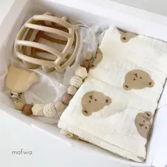 出産祝い　ギフトセット　くま　ブランケット　おしゃぶりホルダー　オーボール