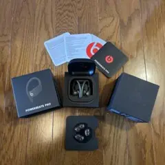 Item thumbnail for item 85980f2f-3928-432b-b307-f3248f2ade9d