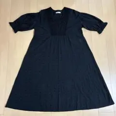 ショコラフィネ ローブ　 刺繍デザインワンピース