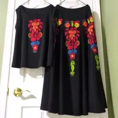 TOKUKO 1er VOL　トップス　スカート　セットアップ　お花　刺繍
