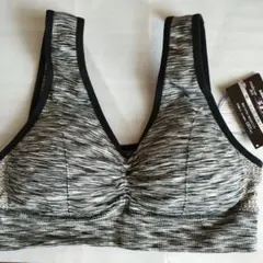 ノンワイヤー 立体成型編み × ストレッチ メイクアップブラ