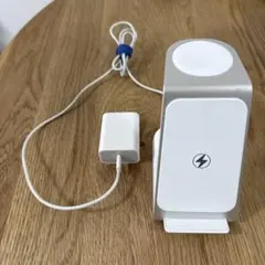 【3 in 1 ワイヤレス充電器スタンド】