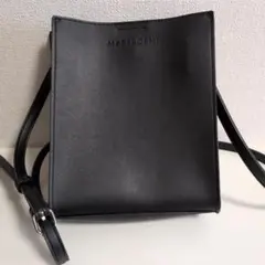 MePERCENTブラック ショルダーバッグ