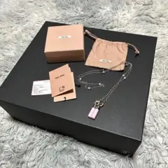 【未使用に近い】MIU MIU AirPodsホルダー〈参考価格95,000円〉