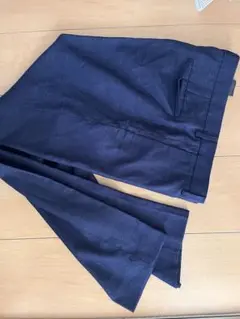 H&Mのスリムパンツ仕事などに