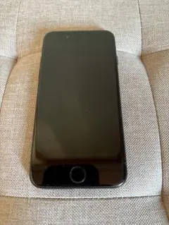 Apple iPhone 7 128Gブラック 本体