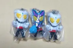 ☆3つセット☆仮面ライダーガヴ スイングマスコット