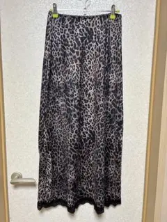 ヒョウ柄レース付きロングスカート