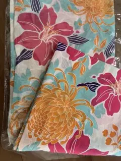 新品未使用　レディース浴衣　花柄　フリーサイズ