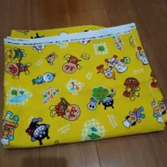アンパンマン　布地　ハギレ　250cm✕100cm