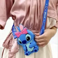 新品未使用 スティッチ ショルダーバッグ