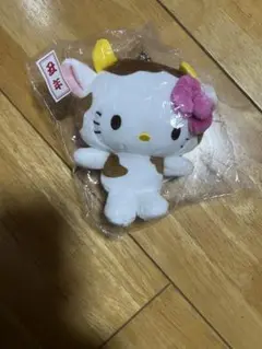 丑年 ハローキティマスコット
