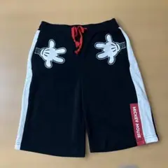 ミッキーマウス　ハーフパンツ　黒　Ｍ