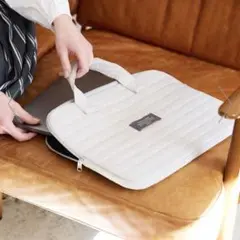 LAKOLE キルティングPCけーす　パソコンケース　鞄
