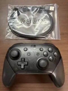 Nintendo Switch 純正プロコン