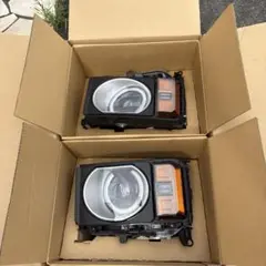 【純正】ランクル250 丸目ヘッドライト