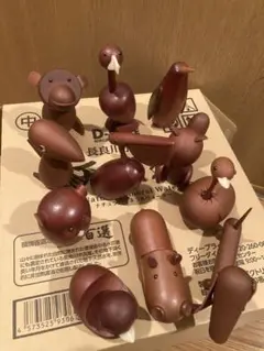 千趣会 ロイヤルペット　雑貨 木製動物フィギュアセット 11点　置物　インテリア