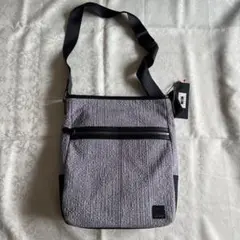 【値下げ‼️新品】アブード ショルダーバッグ