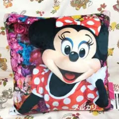 最終お値下げです【ミニーのファンダーランド/ブランケット】 ミニーが夢に描いた世界をテーマにしたデザイン！東京