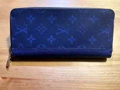 ほぼ未使用品LOUIS VUITTON 長財布(本革)