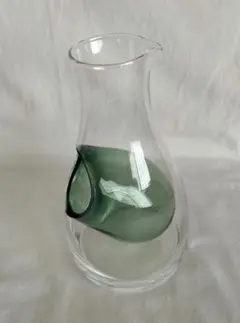 Item thumbnail for item 77aea36f-d99b-4c81-aa5f-8e8776f7d40d