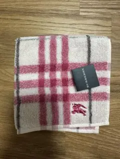 【未使用】BURBERRYタオルハンカチ　ピンク