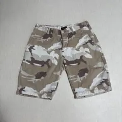 BEAMS カモフラージュ ショートパンツ M